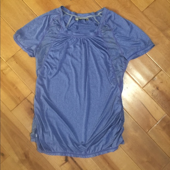 Athleta Tops - 🔥SALE🔥Athleta Ruched Workout Top Size Small